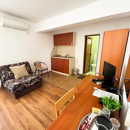 Family Helios ゲストハウス