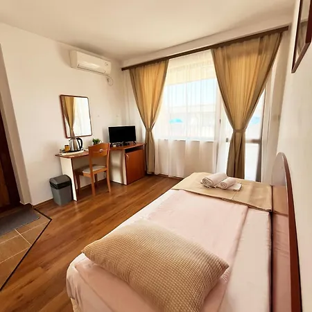 Family Helios 3* Sunny Beach