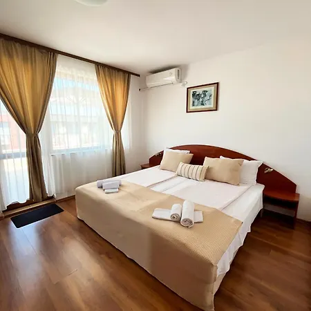 Guest house Family Helios